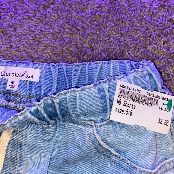 Jean Shorts, Never worn, Size M - Picture 3 of 3